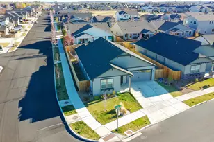 2324 NW Teak Pl, Redmond, OR 97756 - Photo 21