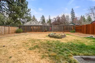 1334 NE 8th St, Bend, OR 97701 - Photo 35