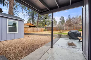 1334 NE 8th St, Bend, OR 97701 - Photo 25