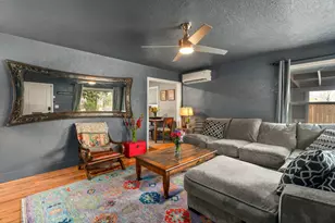 1334 NE 8th St, Bend, OR 97701 - Photo 5