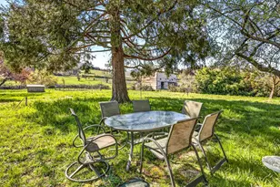 1971 Pioneer Rd, Talent, OR 97540 - Photo 33