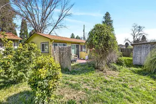 1971 Pioneer Rd, Talent, OR 97540 - Photo 31