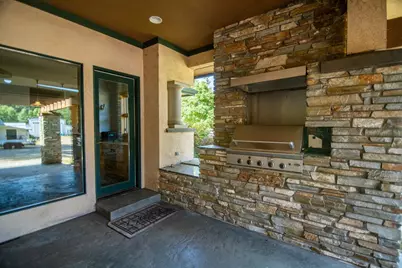 2440 Hugo Road, Merlin, OR 97532 - Photo 15