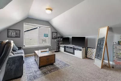 21266 Capella Place, Bend, OR 97702 - Photo 19