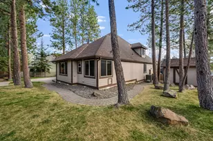 60885 Oasis Pl, Bend, OR 97702 - Photo 21
