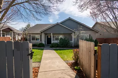 584 Barton Road, Eagle Point, OR 97524 - Photo 1