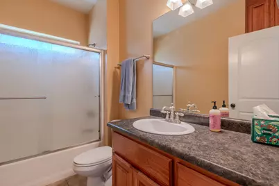 584 Barton Road, Eagle Point, OR 97524 - Photo 21