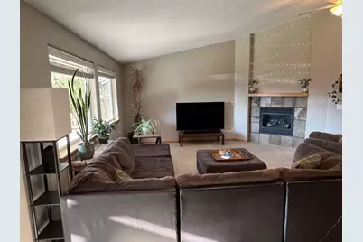 1737 NE 7th Street, Redmond, OR 97756 - Photo 9