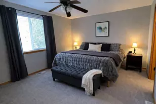 1737 NE 7th St, Redmond, OR 97756 - Photo 13