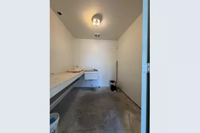 126 NE Steiger Street, Grants Pass, OR 97526 - Photo 21