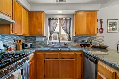 74 Eagle View Drive, Eagle Point, OR 97524 - Photo 9