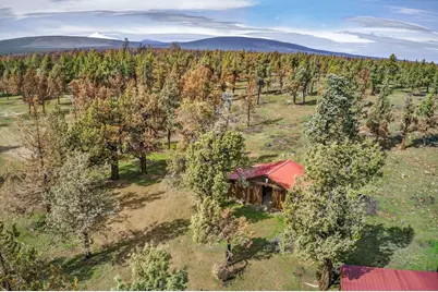 18070 Mountain View Road, Sisters, OR 97759 - Photo 13