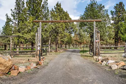 18070 Mountain View Road, Sisters, OR 97759 - Photo 5