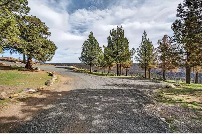 18070 Mountain View Road, Sisters, OR 97759 - Photo 15