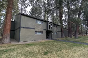 813 E Desperado Trail, Sisters, OR 97759 - Photo 21
