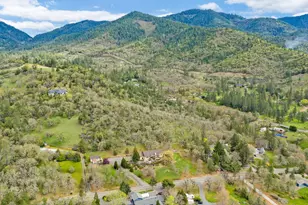 240 Mina Ln, Grants Pass, OR 97526 - Photo 69