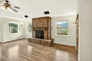 240 Mina Ln, Grants Pass, OR 97526 - Photo 45