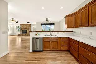 240 Mina Ln, Grants Pass, OR 97526 - Photo 13