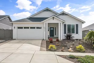 3844 Arena Dr, Medford, OR 97504 - Photo 3