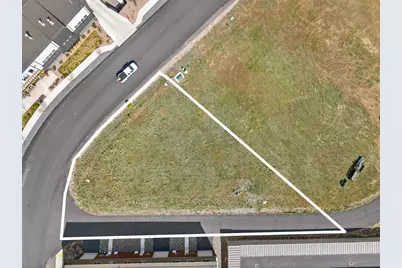 221 E Sun Ranch Drive, Sisters, OR 97759 - Photo 7