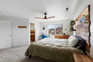 20090 Mt Faith Pl, Bend, OR 97702 - Photo 23