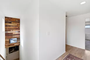 20090 Mt Faith Pl, Bend, OR 97702 - Photo 21