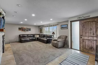 2514 S Adams Drive, Madras, OR 97741 - Photo 5