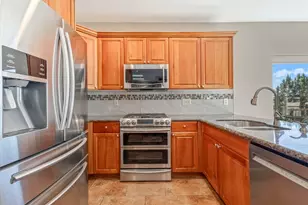 1065 Victoria Falls Dr, Redmond, OR 97756 - Photo 9