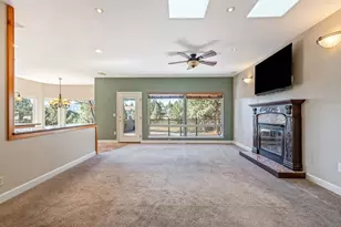 1065 Victoria Falls Dr, Redmond, OR 97756 - Photo 3