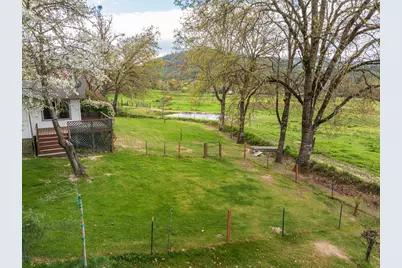 3336 Midway Avenue, Grants Pass, OR 97527 - Photo 41