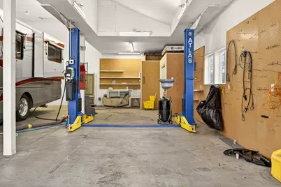 183 Azalea Drive, Merlin, OR 97532 - Photo 67