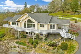 183 Azalea Dr, Merlin, OR 97532 - Photo 1