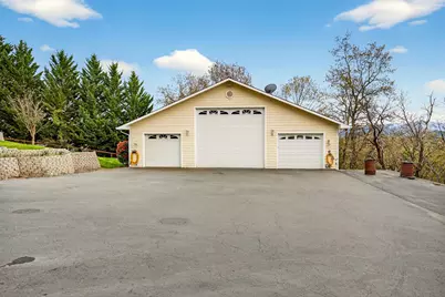 183 Azalea Drive, Merlin, OR 97532 - Photo 65