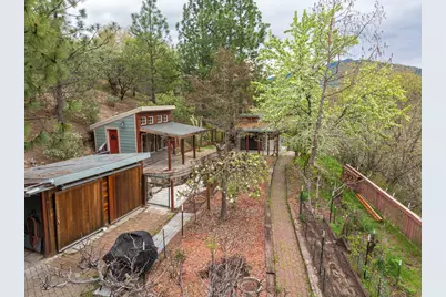 1360 Jaynes Drive, Grants Pass, OR 97527 - Photo 49