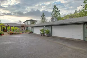 1360 Jaynes Dr, Grants Pass, OR 97527 - Photo 63