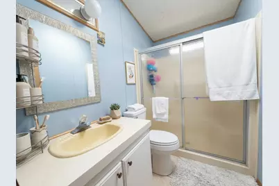 818 Carol Rae, Medford, OR 97501 - Photo 11