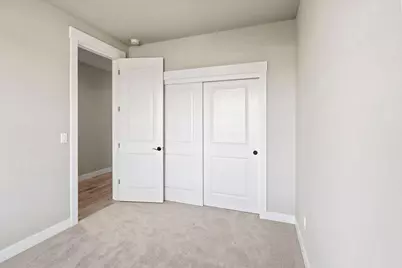 1129 Pumpkin Ridge Drive #319, Eagle Point, OR 97524 - Photo 21