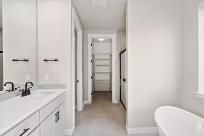 1129 Pumpkin Ridge Drive #319, Eagle Point, OR 97524 - Photo 17