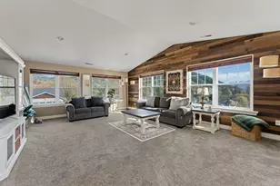 509 Cypress Ave, Rogue River, OR 97537 - Photo 13