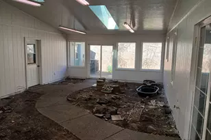 1360 W Linn Rd, Eagle Point, OR 97524 - Photo 21