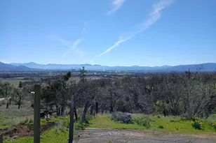 1360 W Linn Rd, Eagle Point, OR 97524 - Photo 7