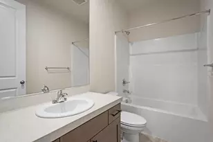 1140 Pumpkin Ridge Dr, Eagle Point, OR 97524 - Photo 17