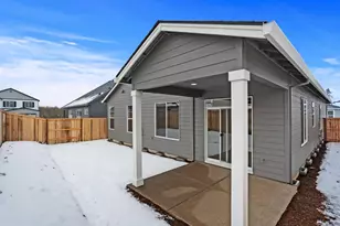 1140 Pumpkin Ridge Dr, Eagle Point, OR 97524 - Photo 21