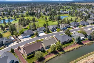 4013 SW Tommy Armour Ln, Redmond, OR 97756 - Photo 33