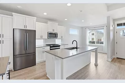 3734 NE Petrosa Avenue, Bend, OR 97701 - Photo 11