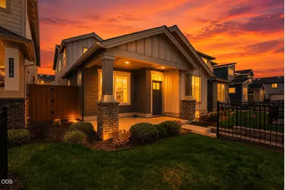 3734 NE Petrosa Avenue, Bend, OR 97701 - Photo 1