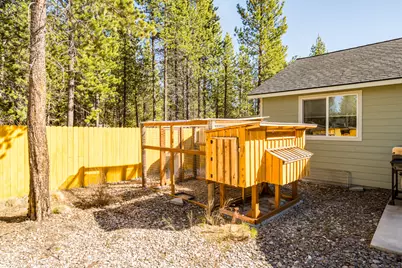 17154 Covina Road, Bend, OR 97707 - Photo 35