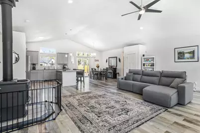 17154 Covina Road, Bend, OR 97707 - Photo 15