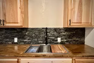 5125 Hugo Rd, Grants Pass, OR 97526 - Photo 29