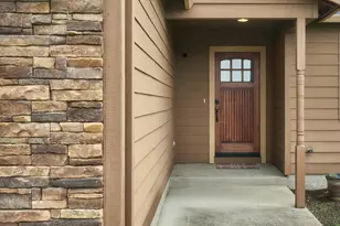 3240 Dearborn Ln, Medford, OR 97504 - Photo 3